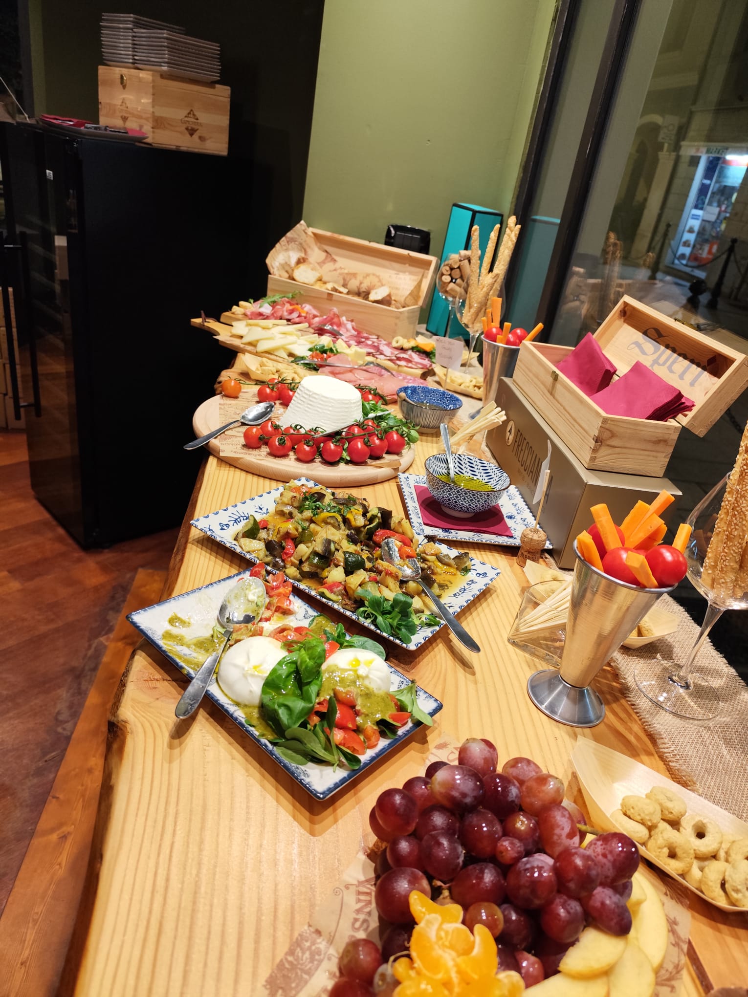 Dettaglio banco wine bar