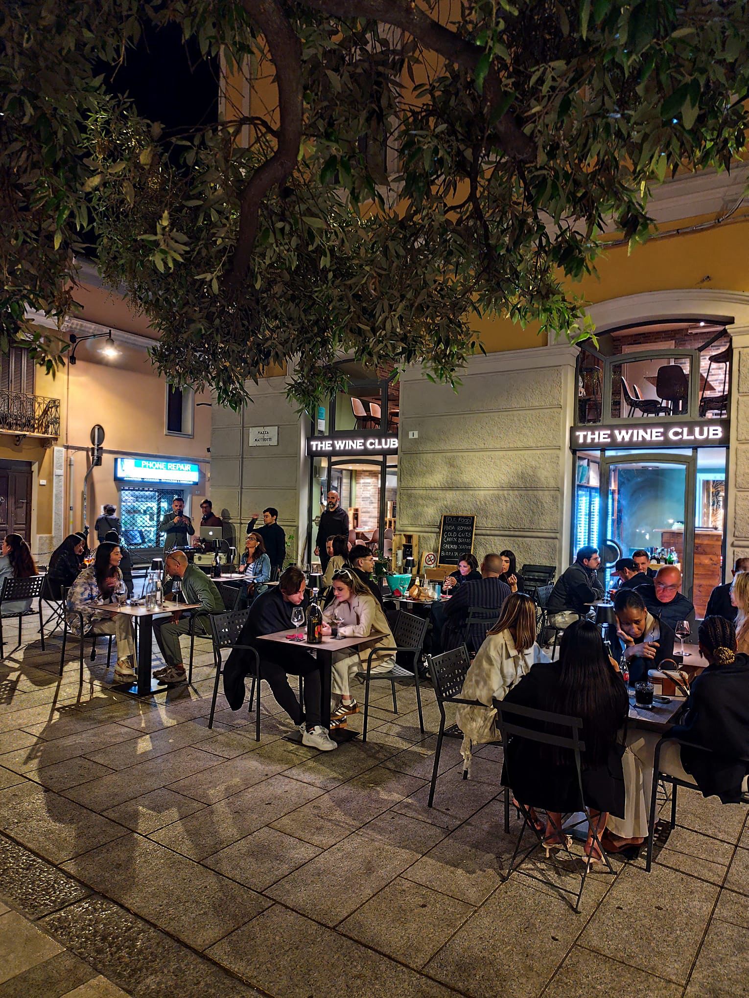 Terrazza esterna del wine bar
